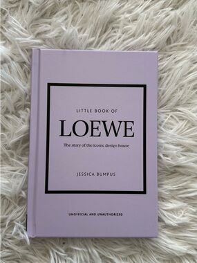 Little Guides to Style - Fashion Book